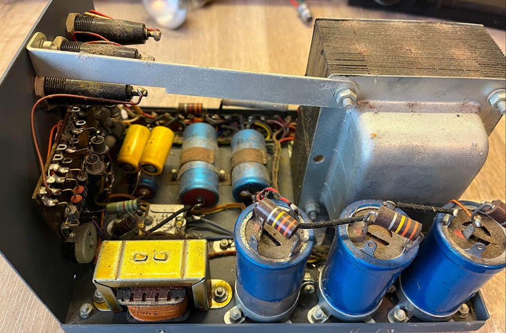 KW Vespa transmitter power supply